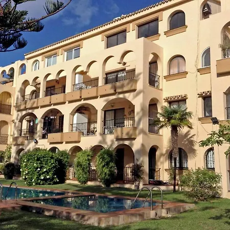 Spacious, Newly Renovated Appartement *